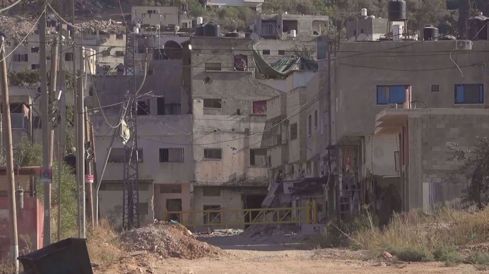 Israeli forces resort to looting and theft during West Bank raids