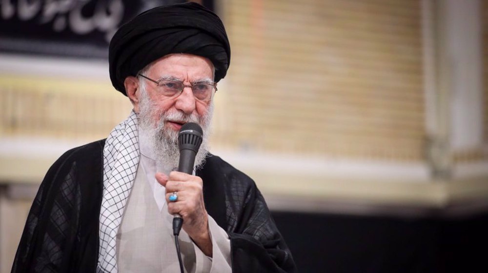 Leader : la guerre a démontré la solidité inégalée des fondements de la République islamique