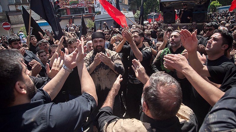Muslims hold mourning ceremonies to mark Ashura worldwide
