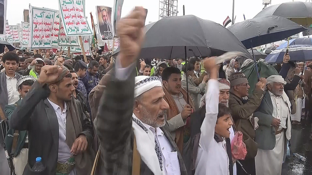 Yemenis hold mass pro-Palestine rally in Sana’a despite heavy rain