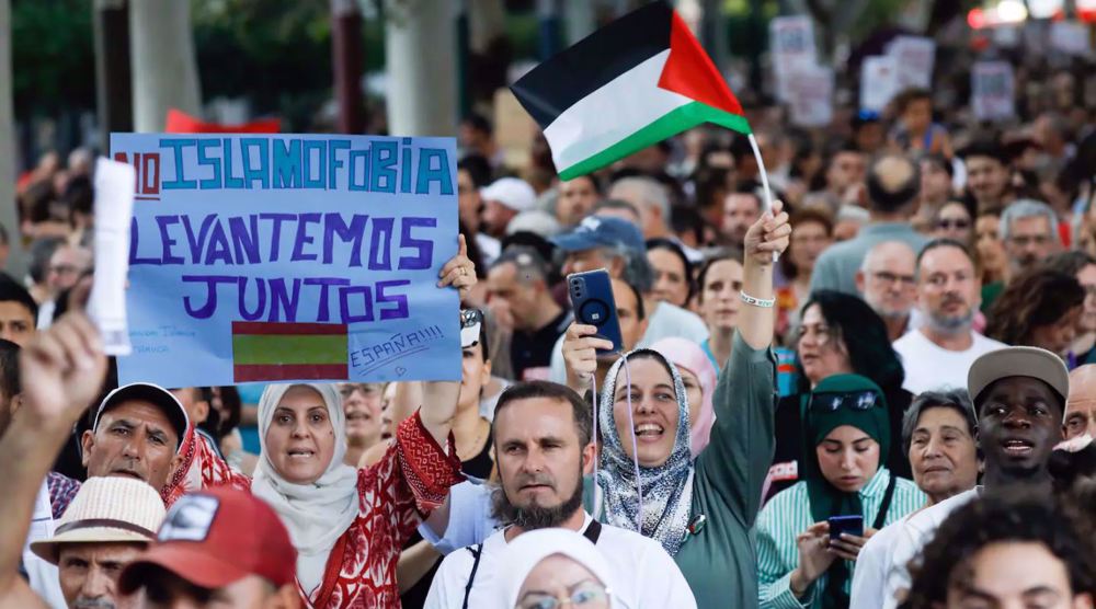 Islamophobie: interdiction des rassemblements religieux en Espagne fait polémique