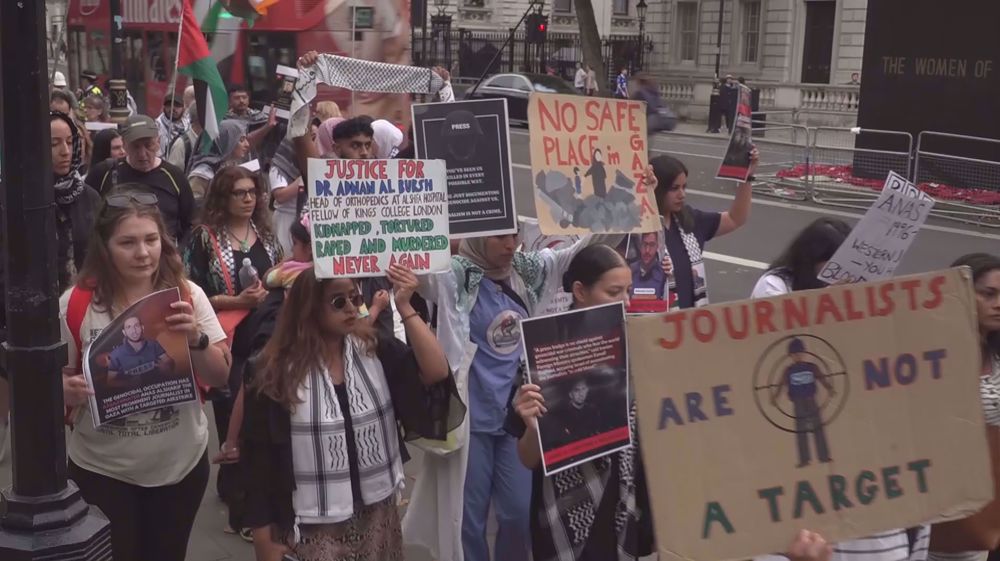 London vigil condemns Israel’s killing of Palestinian journalists