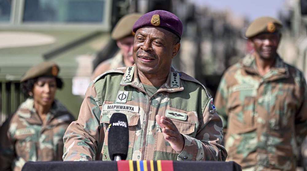 La controverse autour du déplacement en Iran du chef de l’armée sud-africaine 