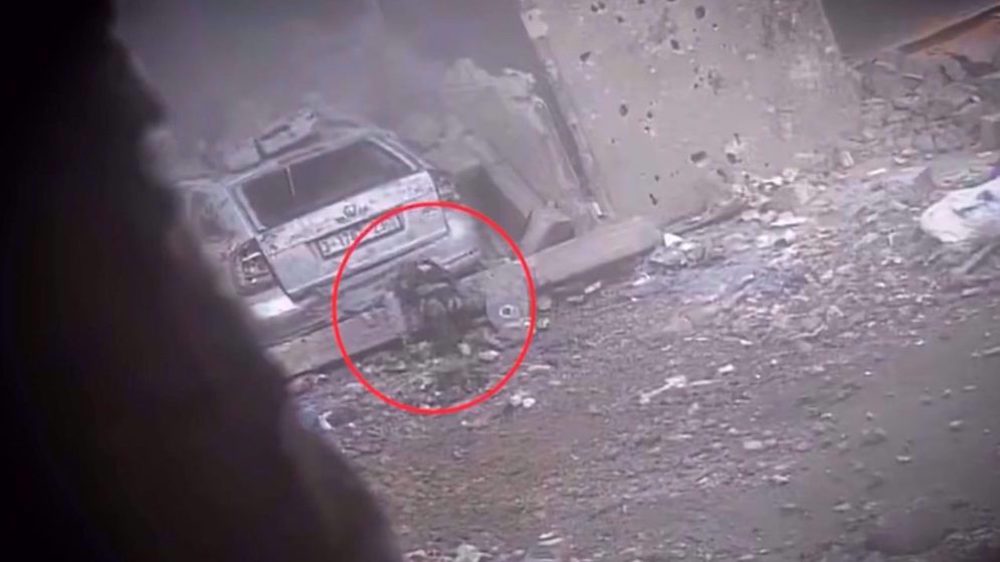 Frappe de drone tuant une jeune Palestinienne transportant de l'eau 