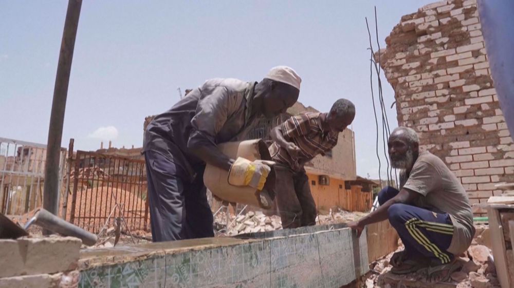 In war-torn Sudan, workers start rebuilding the capital Khartoum