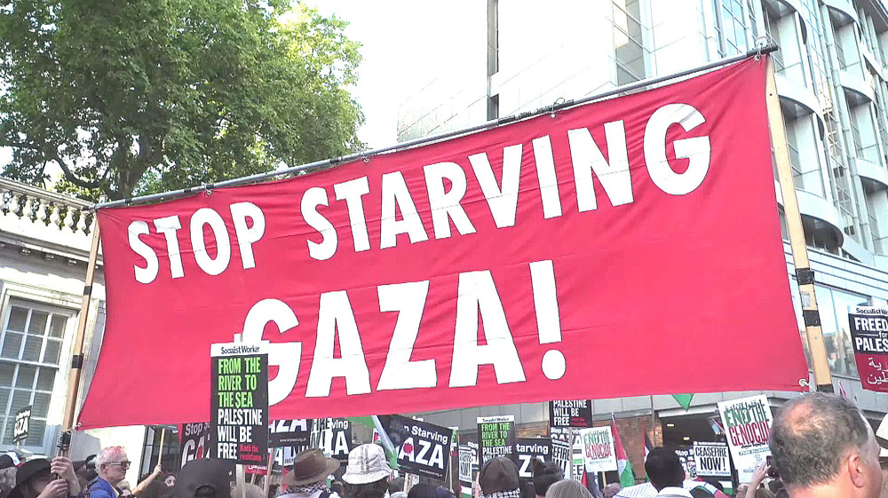 Londoners gather outside Israeli embassy over Gaza City invasion threat