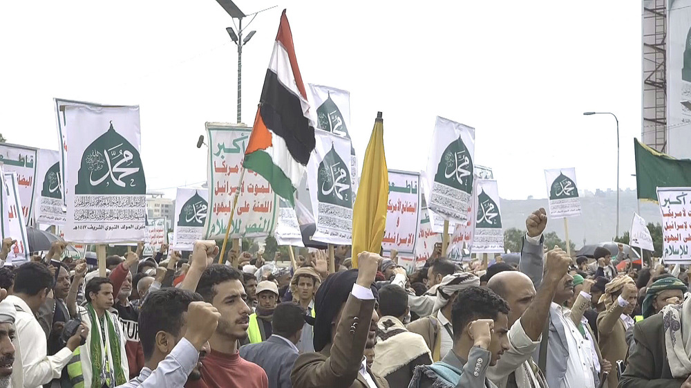 Yemeni protesters slam Arab states for complicity in Israeli crimes in Gaza