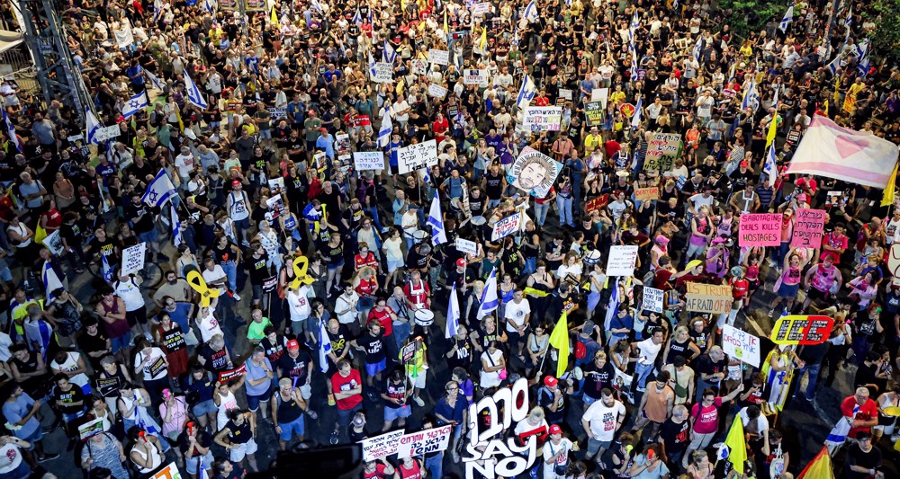 Protesters in Tel Aviv demand end to Gaza war, return of captives