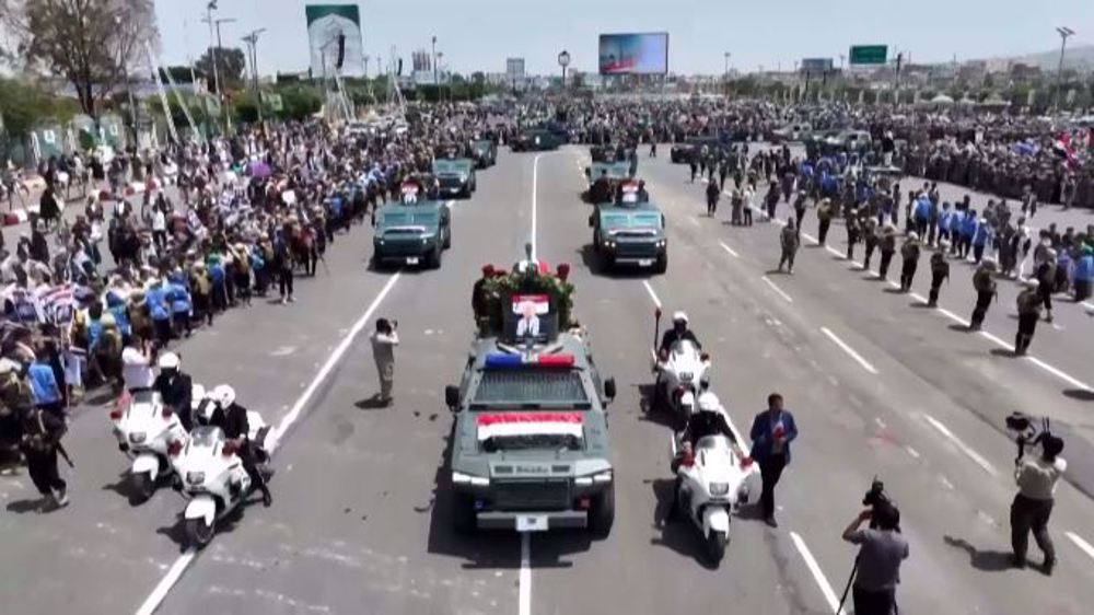 Yemenis mourn government officials assassinated by Israel