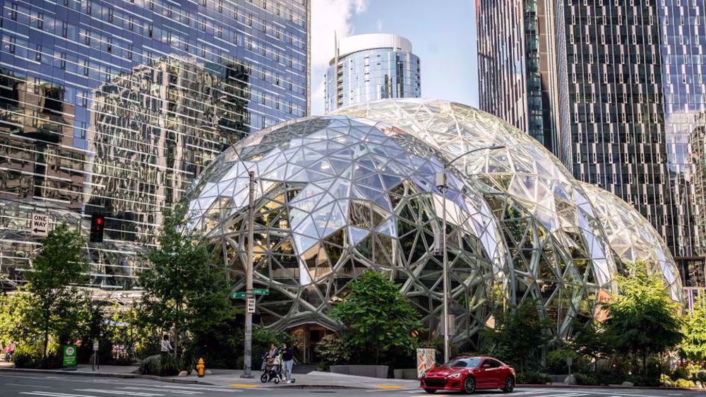 Amazon suspends Palestinian engineer who opposed company's aid to Israelis