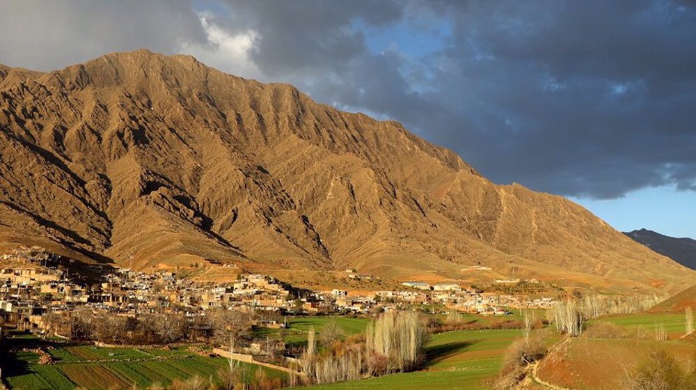 Découvrir l'Iran: la ville de Vanak dans le comté de Semirom
