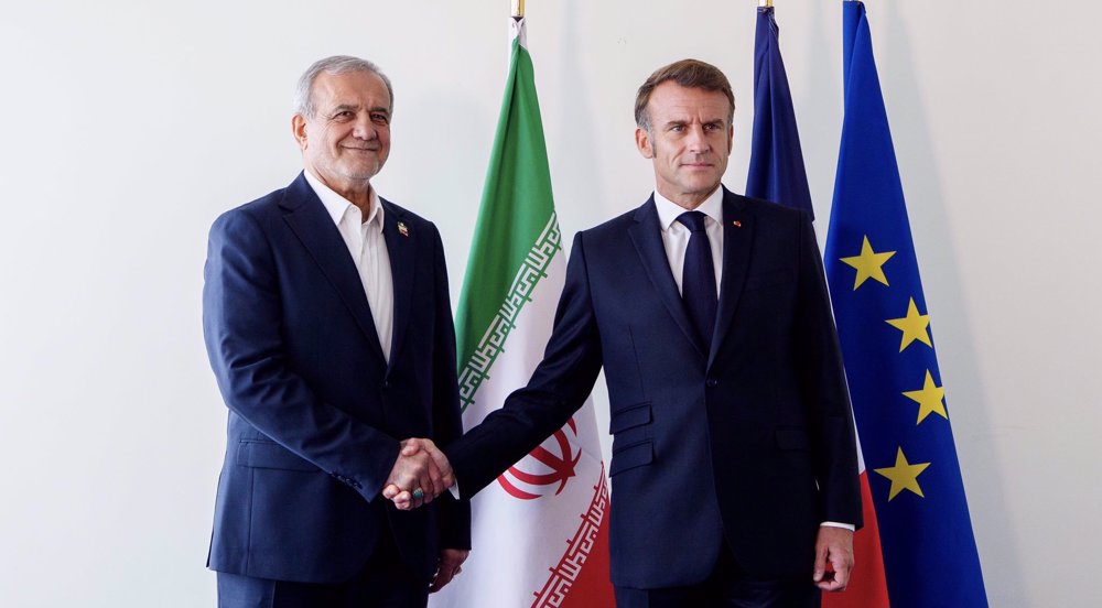 Rencontre Pezeshkian-Macron à New York