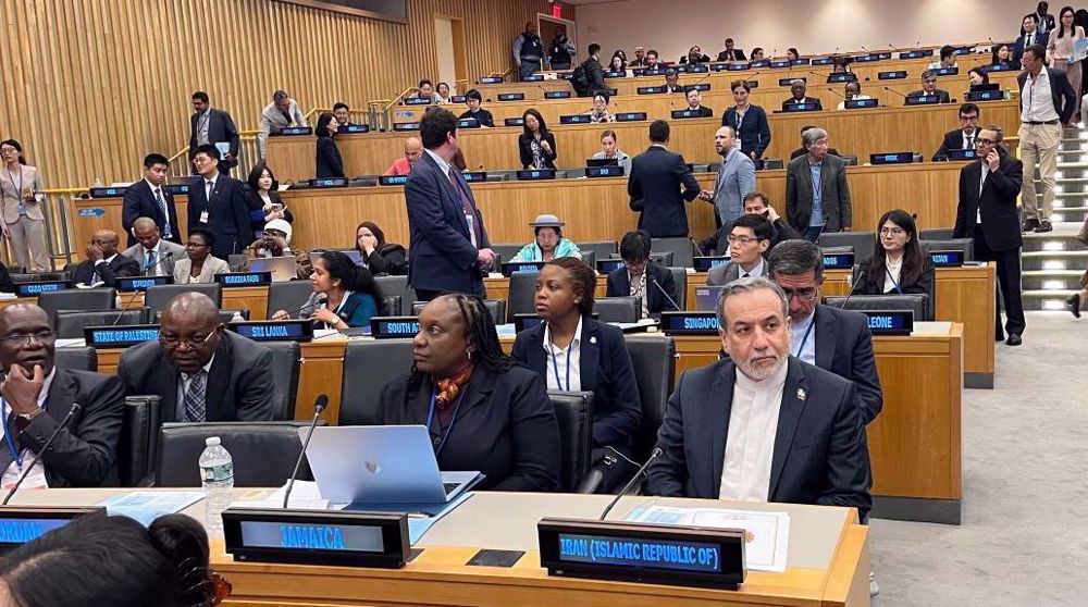 Iran FM blasts unilateral coercive measures at UN General Assembly 