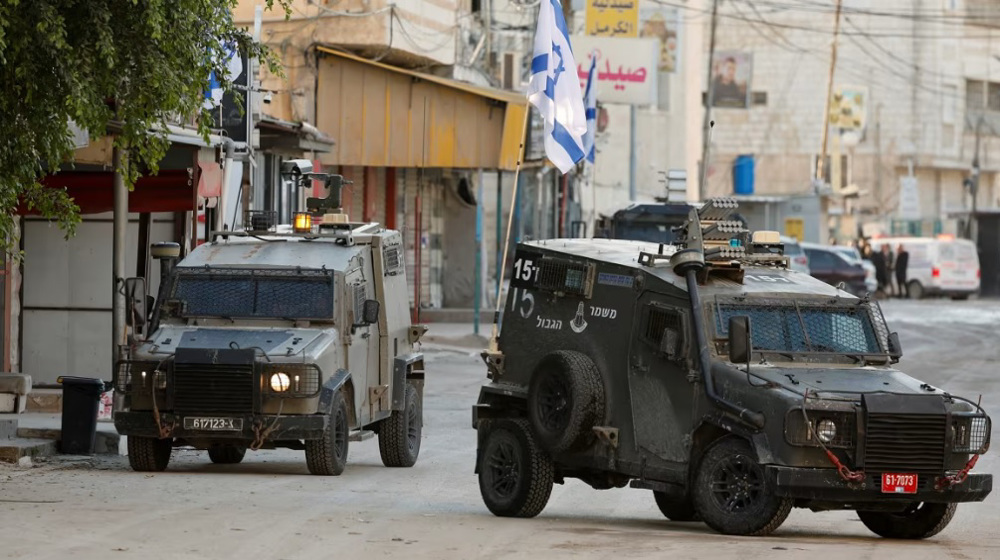 Israeli forces injure Palestinian teen, assault 2 paramedics in West Bank