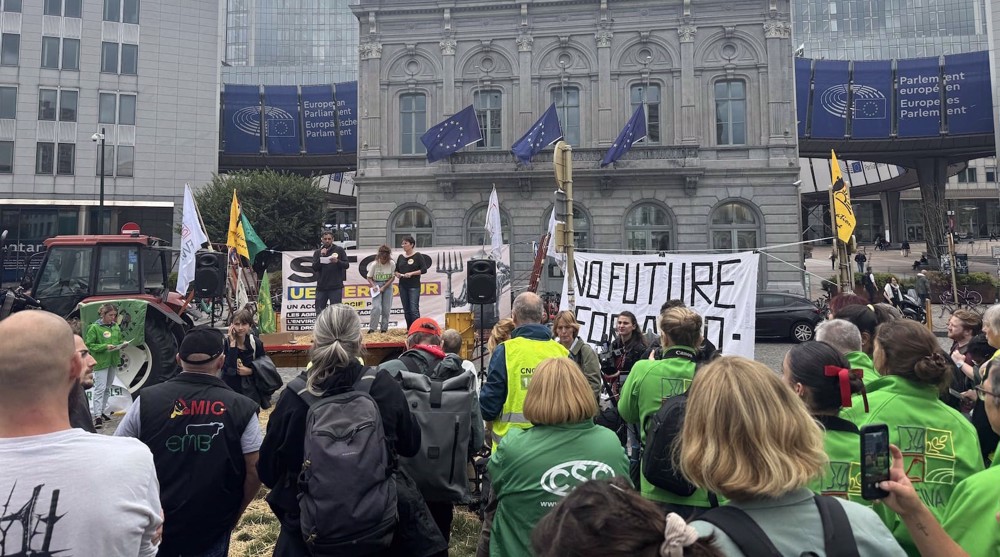 Les agriculteurs protestent à Bruxelles contre l'accord UE-Mercosur 
