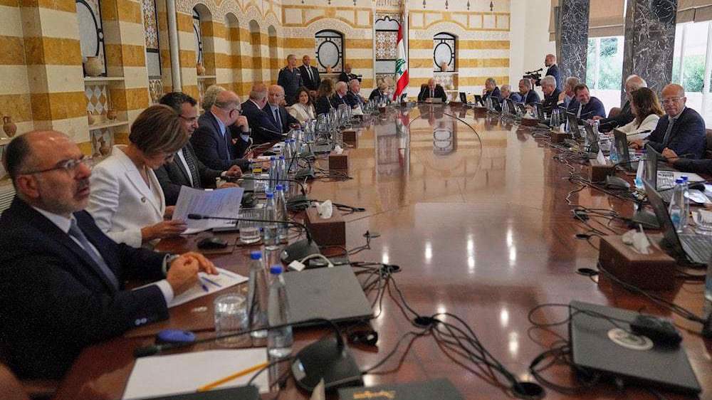 Shia ministers walk out of Lebanon cabinet session on Hezbollah disarmament 