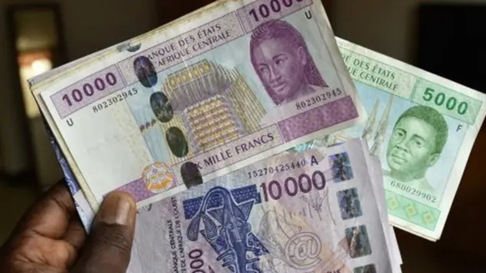 La contestation contre le franc CFA s’amplifie au Sénégal
