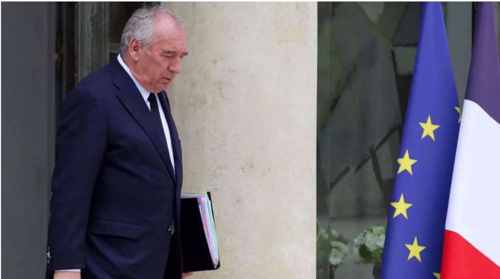 Vote de confiance: François Bayrou vers la sortie
