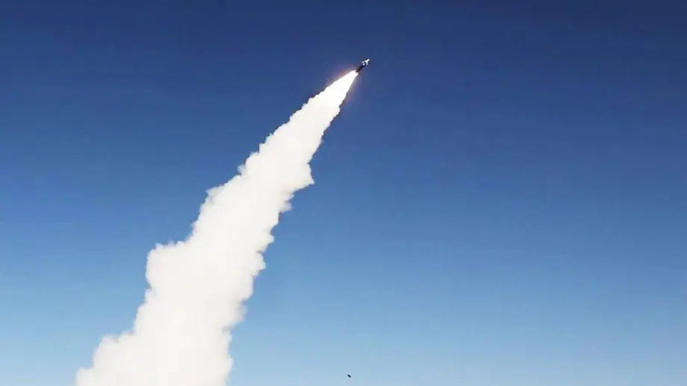 Des sites sensibles israéliens visés par un missile à fragmentation yéménite