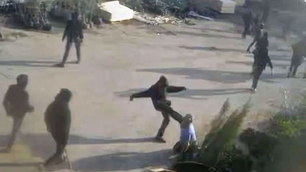 Israeli settlers use minors to harass Palestinian communities in West Bank: Report