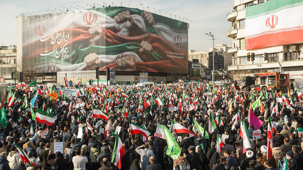 Le chef de la police salue le calme qui règne partout en Iran