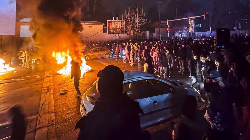 Émeutes en Iran : qui sont les « Agitateurs en Noir » ?