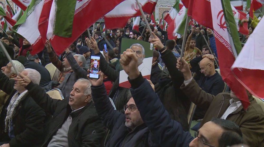 Iranians mark Gen. Soleimani martyrdom anniv. in Tehran