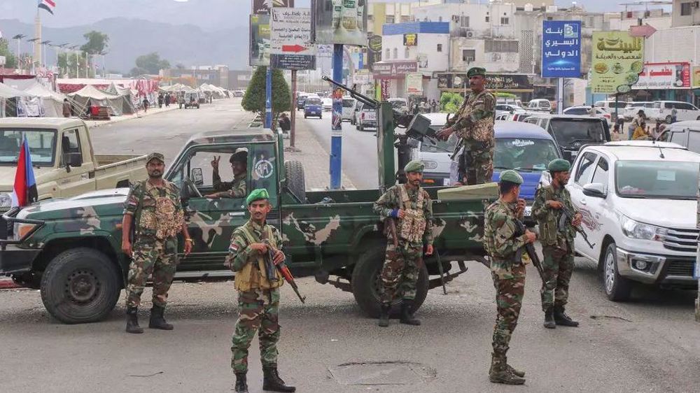 Saudi airstrikes on UAE-backed separatists kill seven in southern Yemen