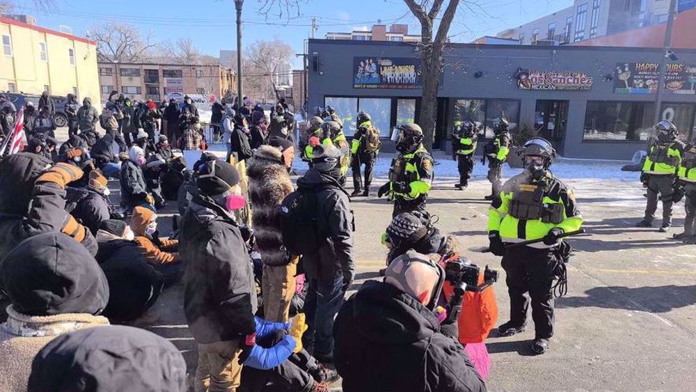 US nurses demand ICE be abolished after colleague killed in immigration crackdown 