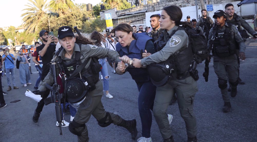 Israel abducted 42 Palestinian journalists, including 8 women, in 2025