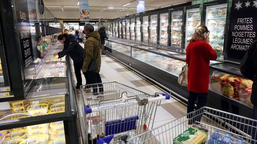 France : nouvelle baisse des dépenses des ménages en décembre (INSEE)