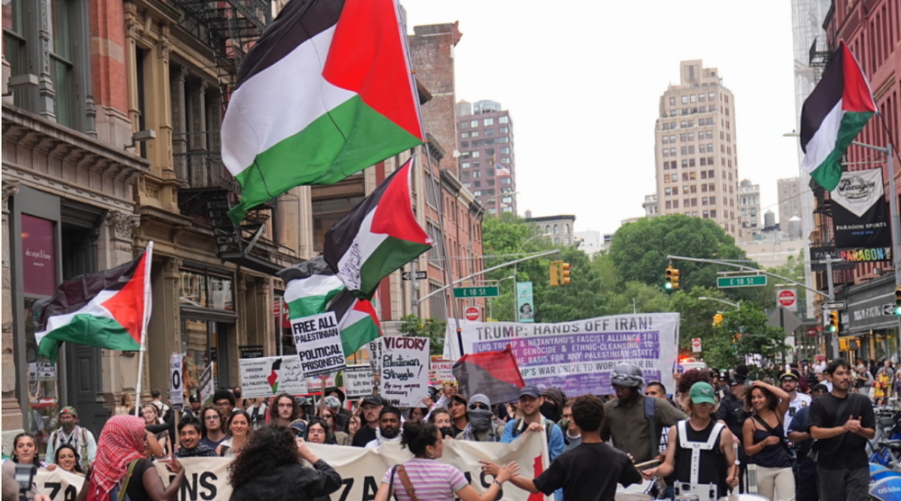 Rights group threatens lawsuit over New York's investment in Israel bonds