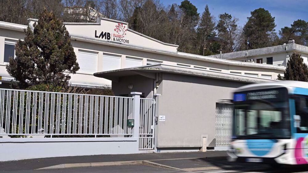 Vente polémique de LMB Aerospace française aux États-Unis