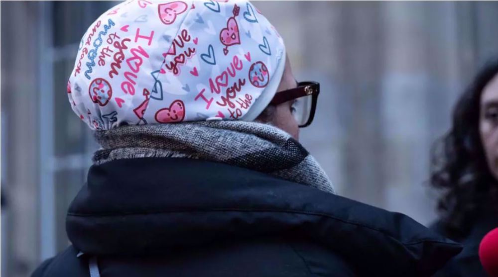 France : une infirmière sanctionnée à nouveau pour le port du calot