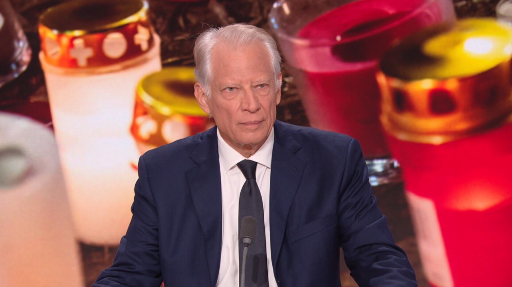 Dominique de Villepin fustige la réaction de Macron à l'invasion du Venezuela