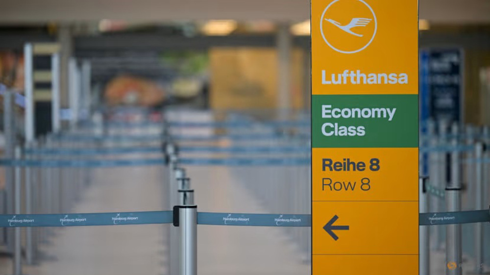Nearly 800 Lufthansa flights cancelled as pilots, cabin crew strike