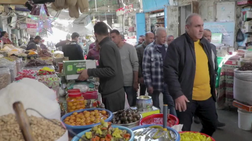 Ramadan amid the rubble: Gaza’s historic Al-Zawiya market defies odds
