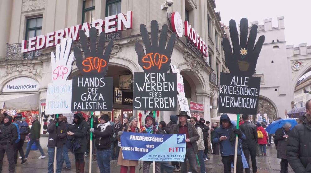 Thousands march against NATO summit in Munich