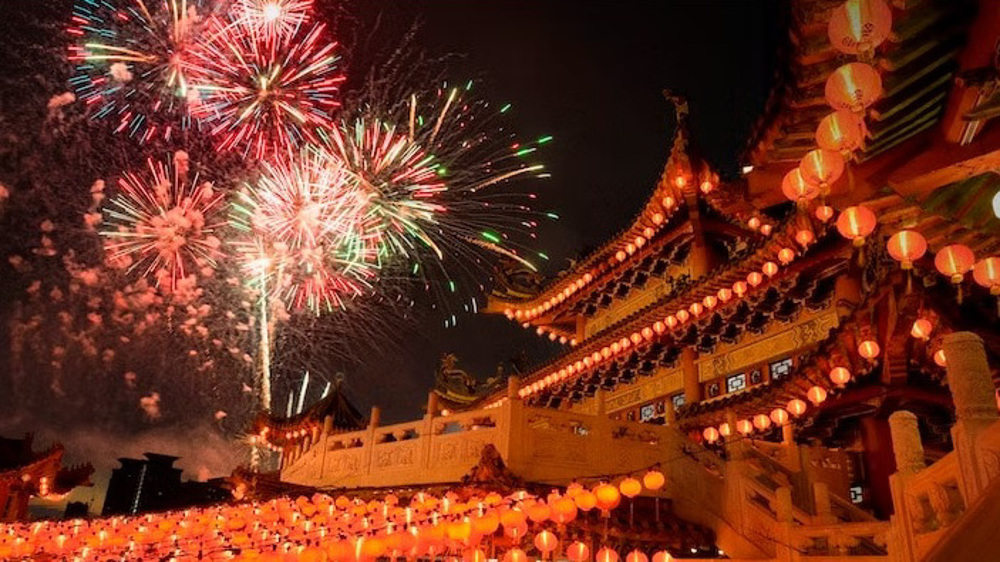 Celebrations held across China to welcome New Year