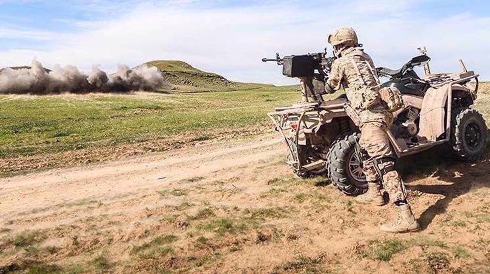 Border guards seize weapons, ammo cache from terrorists in southeast Iran