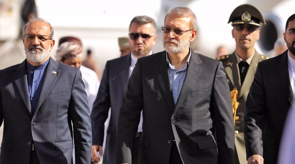 Ali Larijani se rend à Oman dans le cadre de négociations indirectes avec Washington