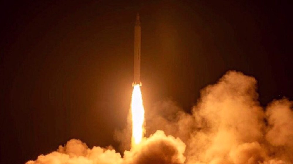 IRGC targets US intelligence centers, military depots in 11th wave of attacks