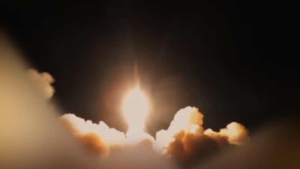 Vraie Promesse 4: le CGRI déploie des missiles à têtes multiples « super-lourds »