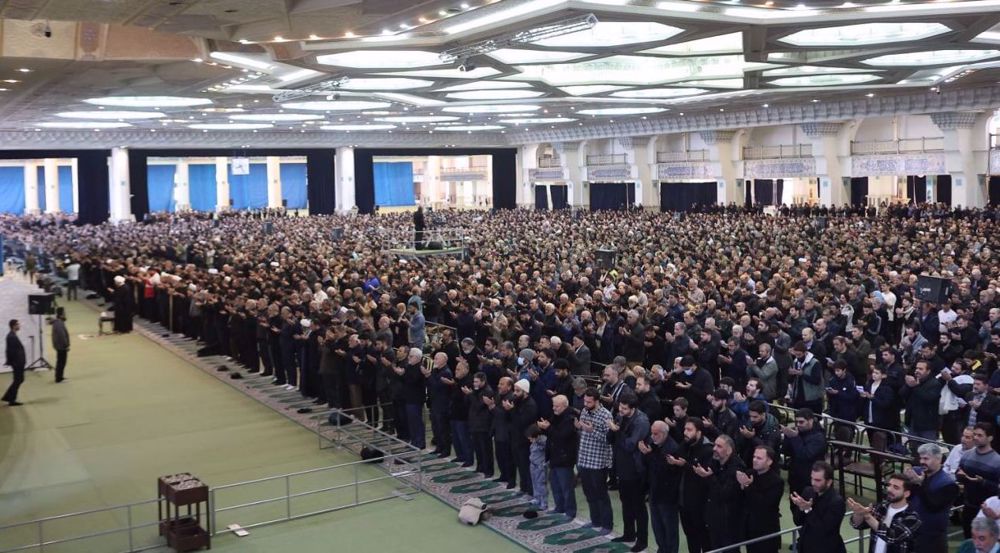 Iranians mark Eid al Fitr with nationwide prayers 