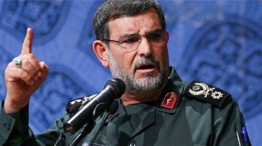 IRGC Navy orders container ship to leave Strait of Hormuz for lacking permit 