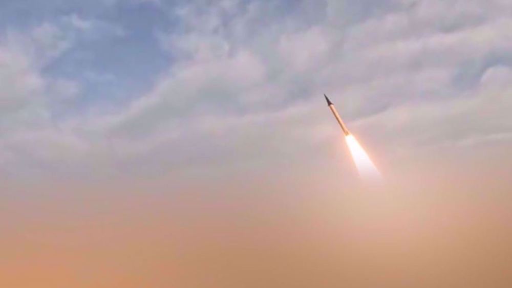 Des missiles du CGRI ciblent des avions ravitailleurs US sur la base d’Al-Kharj