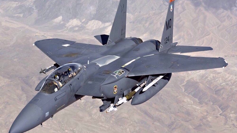 Un F-15 américain abattu par le CGRI