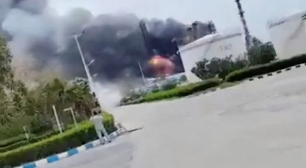 Iran begins rebuilding oil facilities hit by US-Israeli strikes; targets 80% capacity in 2 months