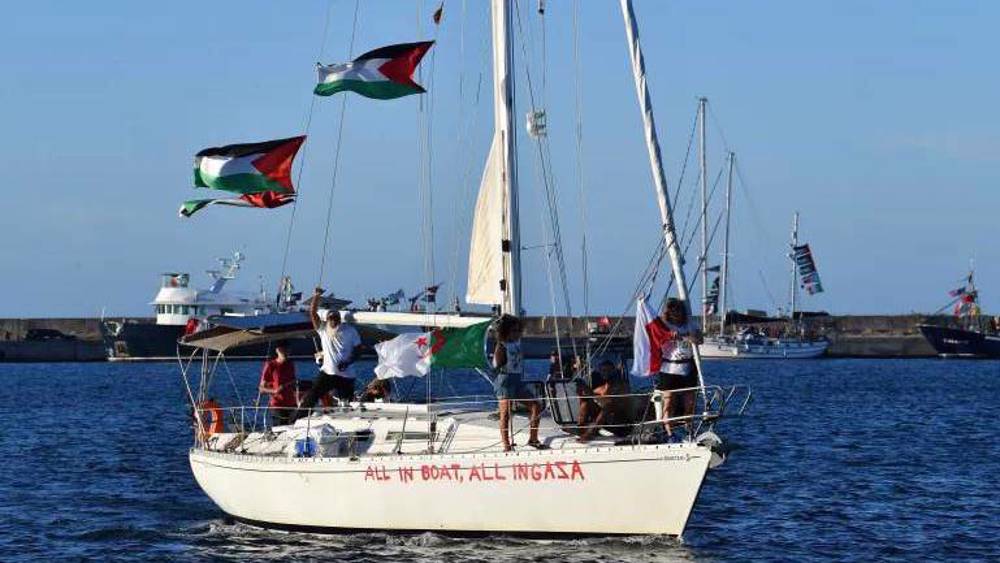 Hamas hails activists taking part in Gaza flotilla to break Israeli siege 
