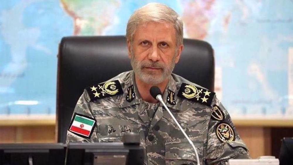 Le commandant en chef de l'armée iranienne salue le message du Leader